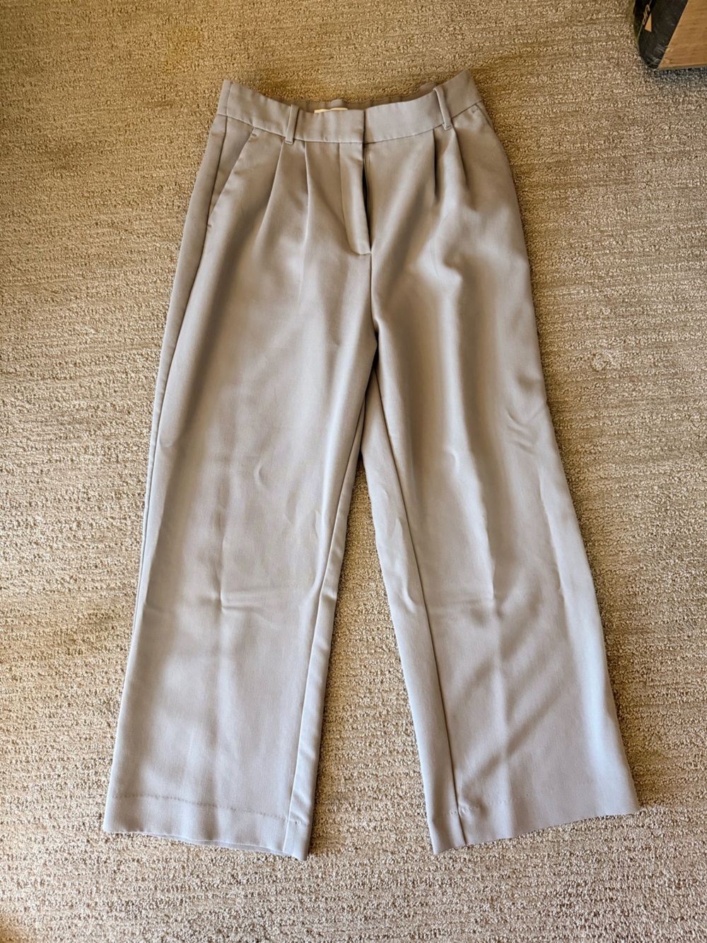 Abercrombie & Fitch Sloane Pants in Light Grey